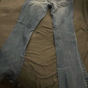 Step Out in Style & Comfort! American Eagle Super Stretch Skinny Kick JeansSize8